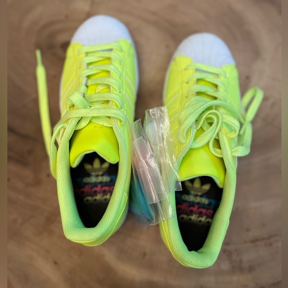 Neon Solar Yellow Adidas Superstar - Never Worn - Picture 7 of 7